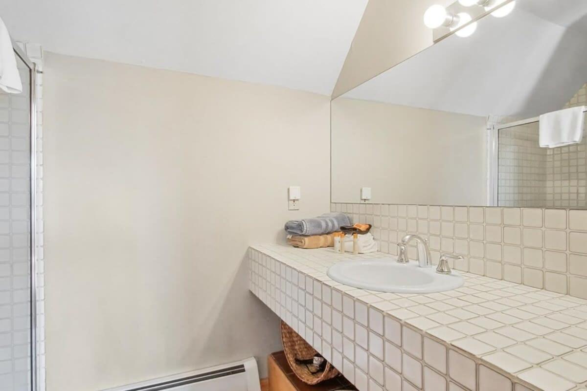 9 Bdr Close To Main Street With Secluded Hot Tub Breckenridge Exterior photo